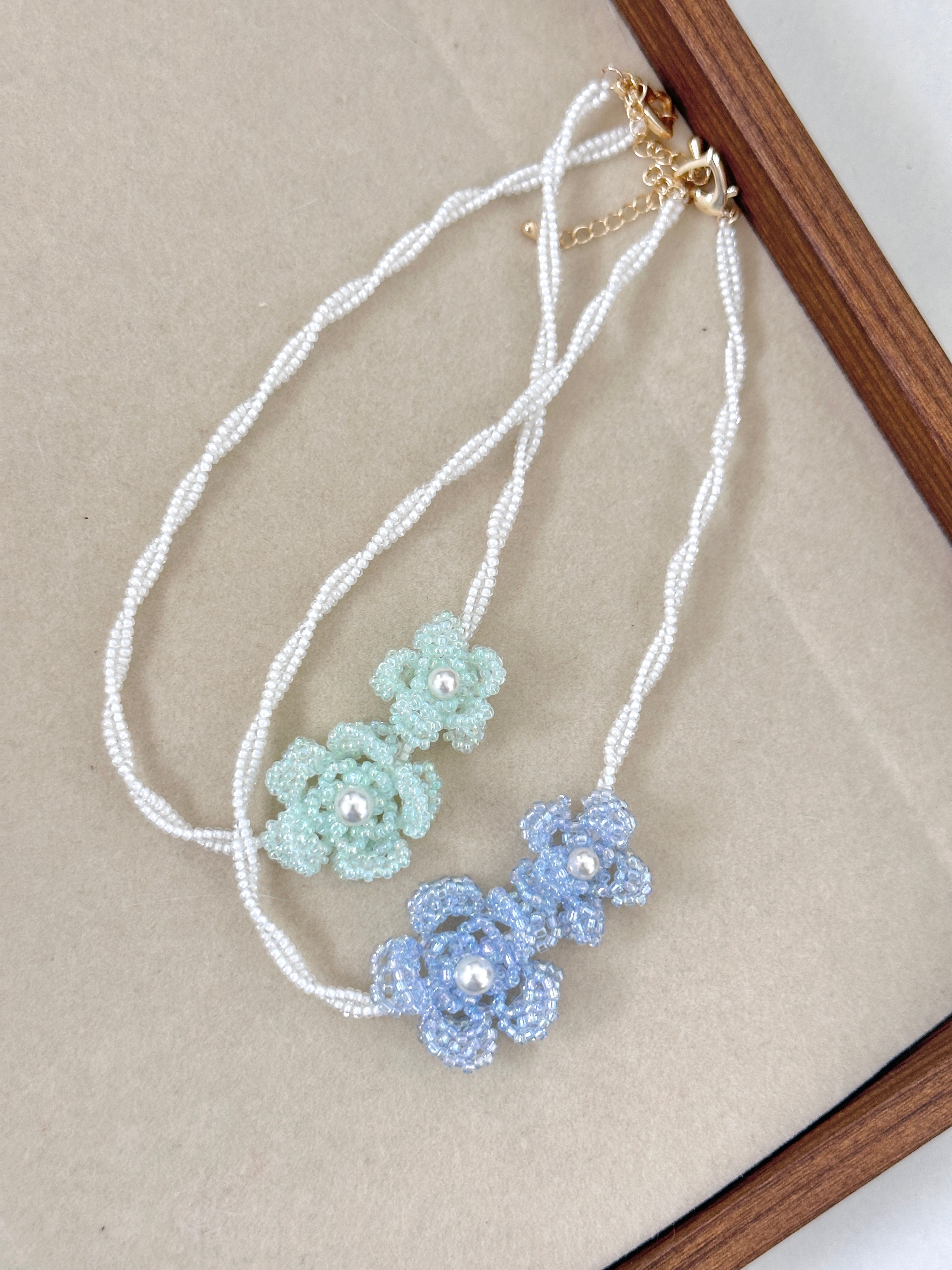 “Lucky flower” Pearl Necklace